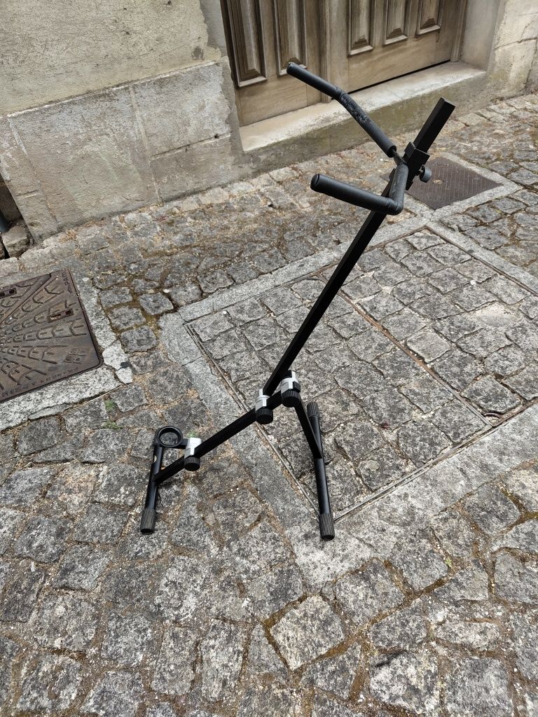 Stand Cavalete Suporte para Contra Baixo
