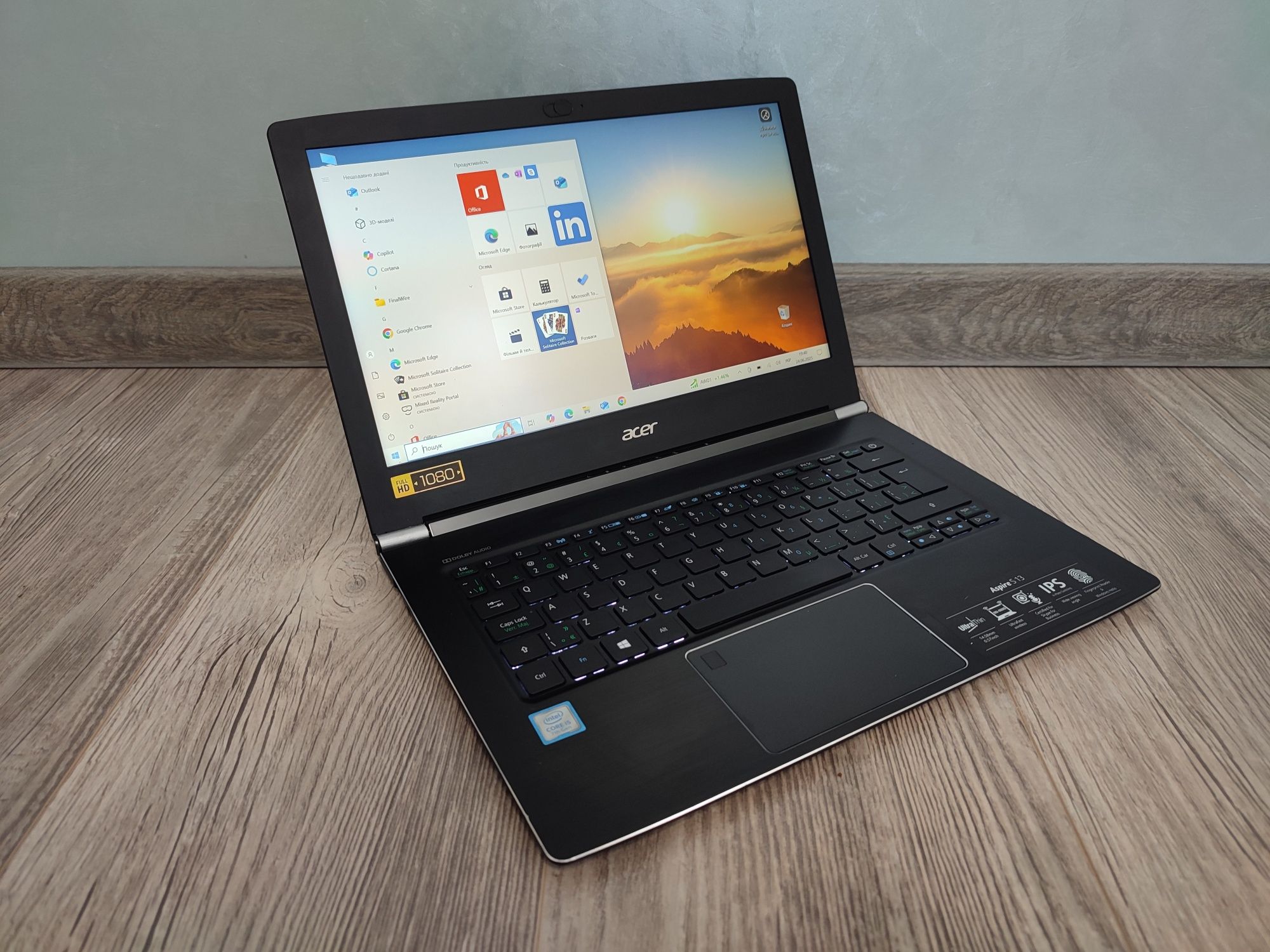 Ноутбук Acer Aspire S5-371T i5-7th/8gb/SSD 128gb/HD 620/Батарея 4-5год