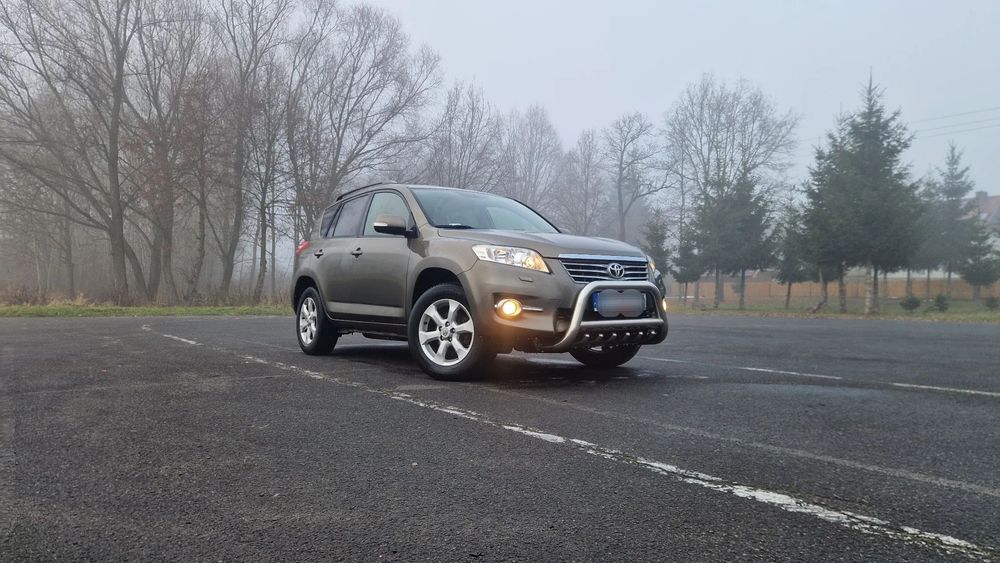 Toyota RAV4 2.0Automat,1 właściciel, Salon PL, ASO do końca, tempomat, konserwacja