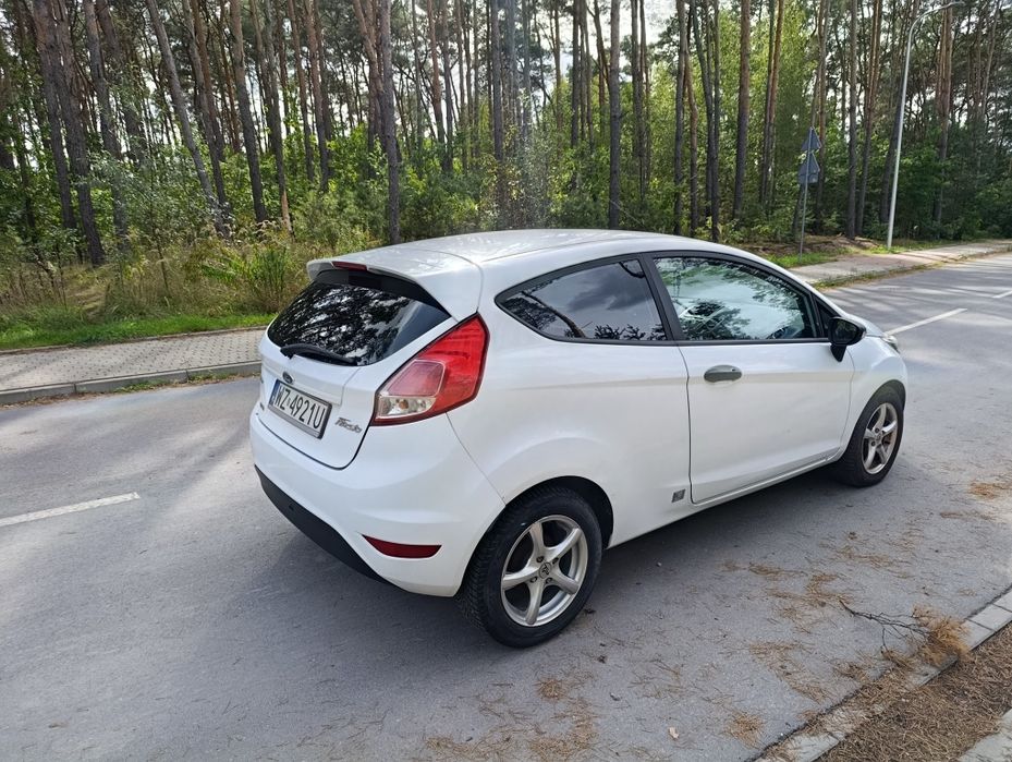 Fiesta mk6 2013 1.6Hdi Van