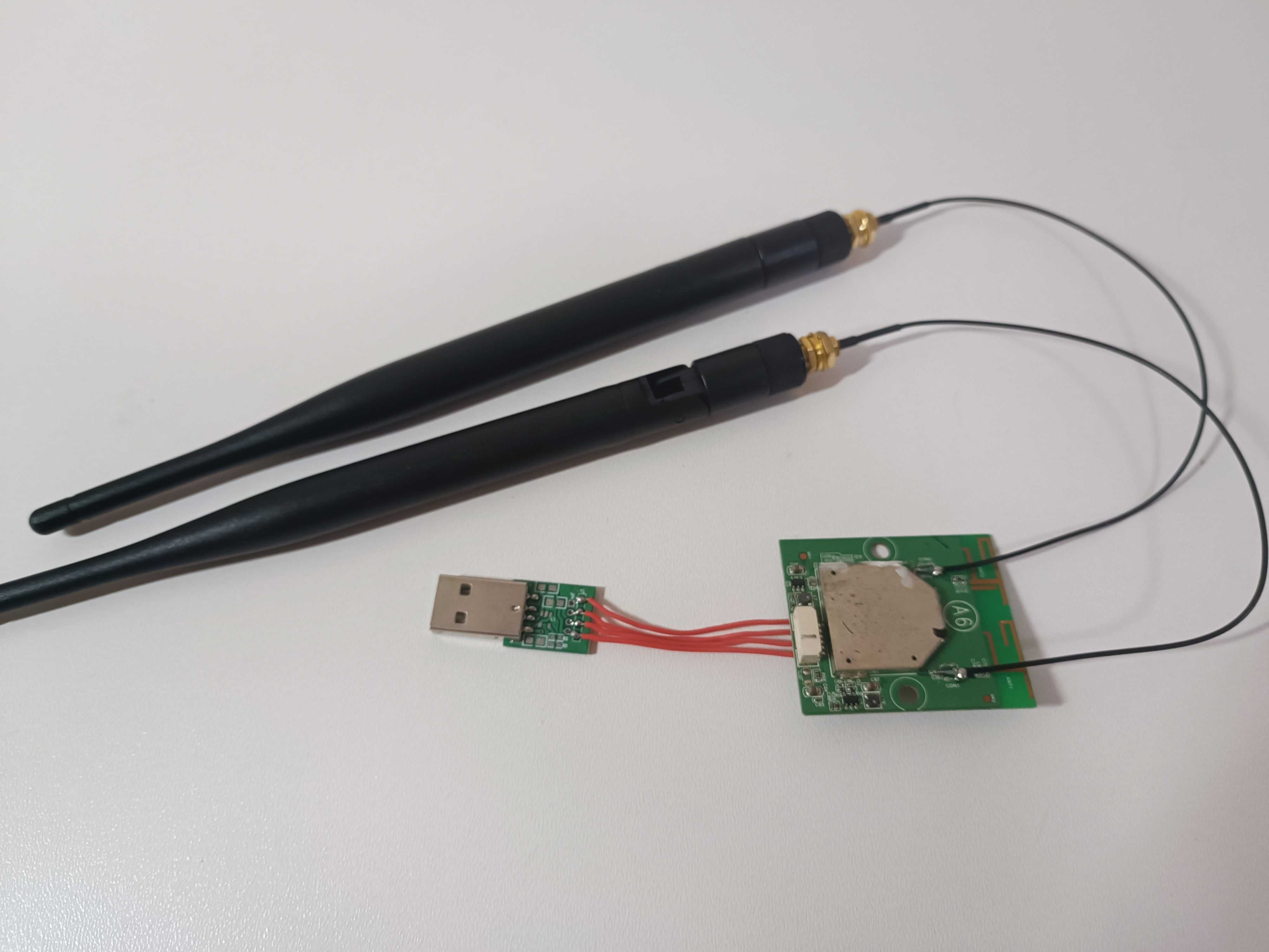 Модем Realtek RTL8812AU