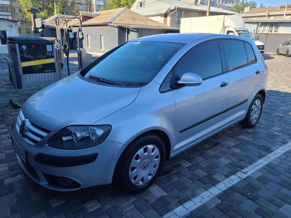 Volkswagen Golf Plus 1.6 МРI