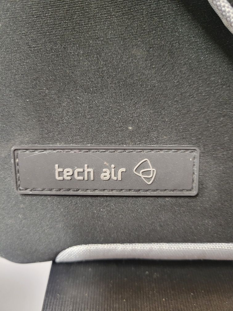 Сумка на ноутбук плашет чохол  папка чехол tech air ноутбука захисна