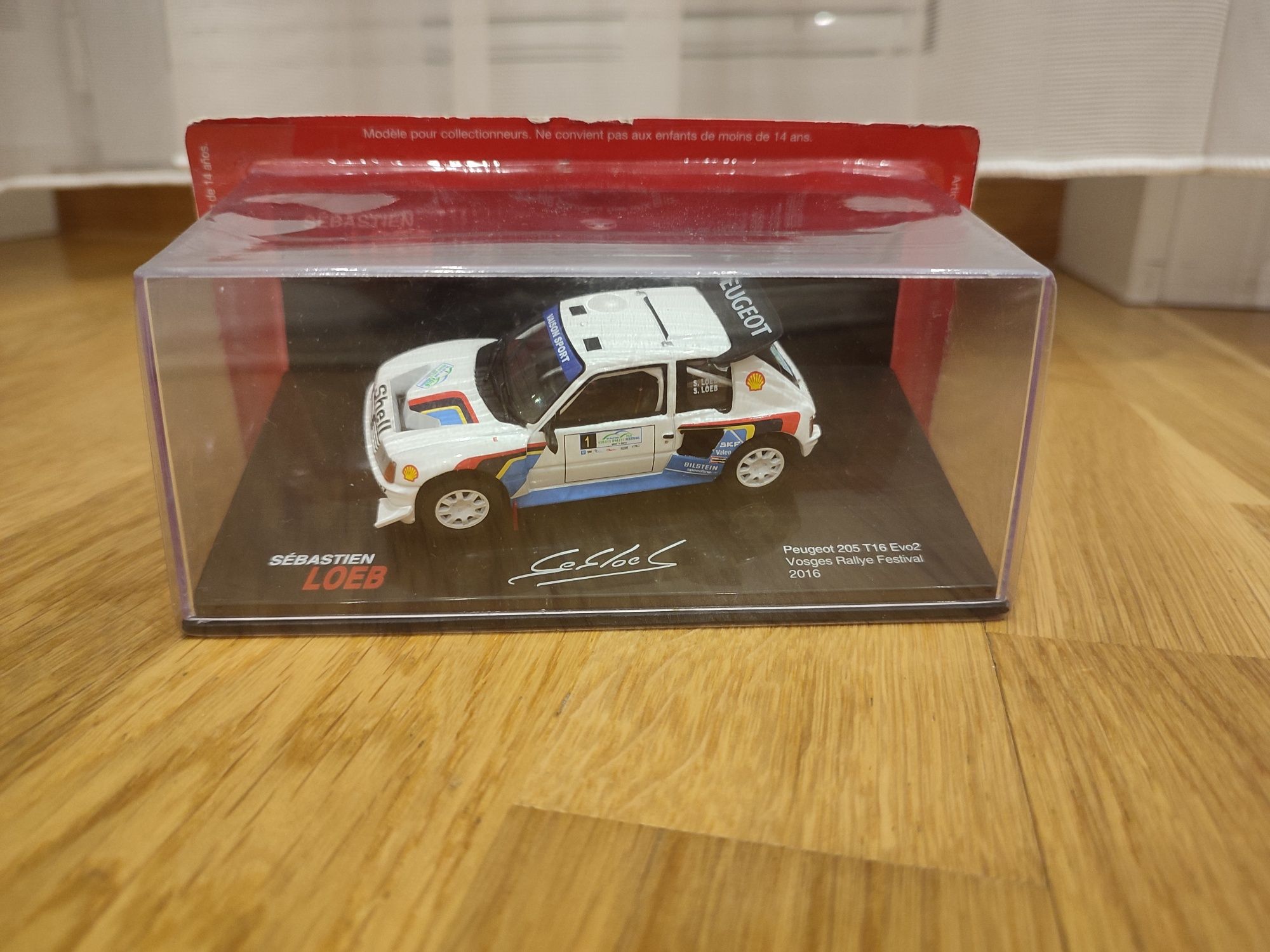 Model rajdowy Peugeot 205 Evo2 1:43.