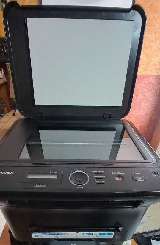 Продам МФУ(ксерокс,принтер,сканер) 3 в 1 Samsung SCX-4600/4300/4200