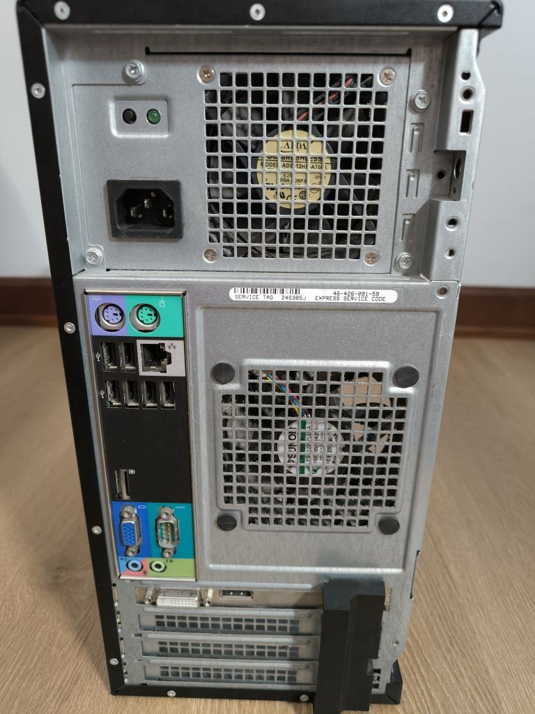 Vendo Dell Precision T1600 Workstation
