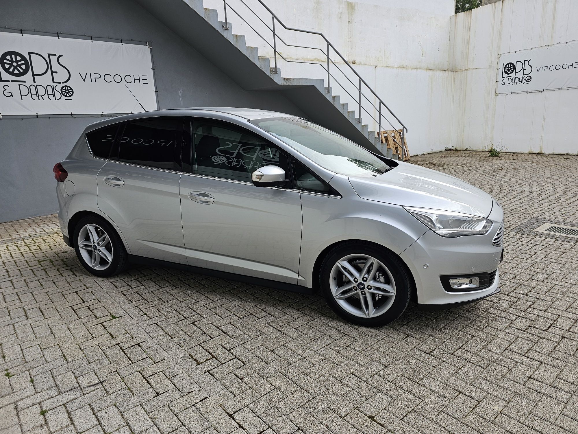 Monovolume Ford C-Max Titanium 1.5TDCI 120CV- Imaculada