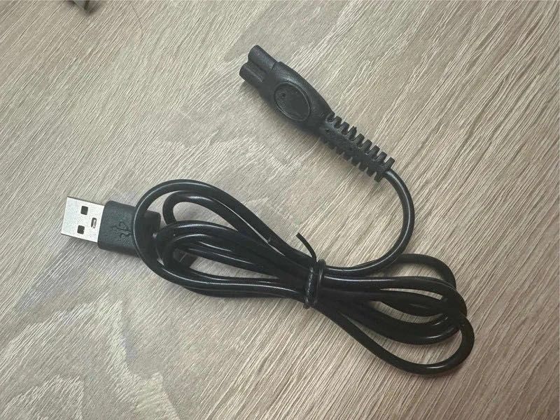Kabel USB ładowarka do golarka Philips OneBlade QP2824 QP2834 QP4530