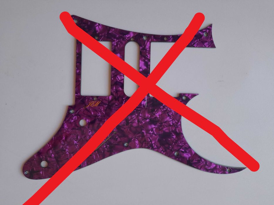 Vendo várias pickguards para guitarras Ibanez