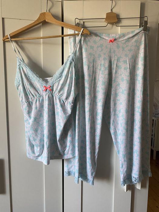 Pizama dwuczęściowa spodnie i top wygodna piżama romantyczna