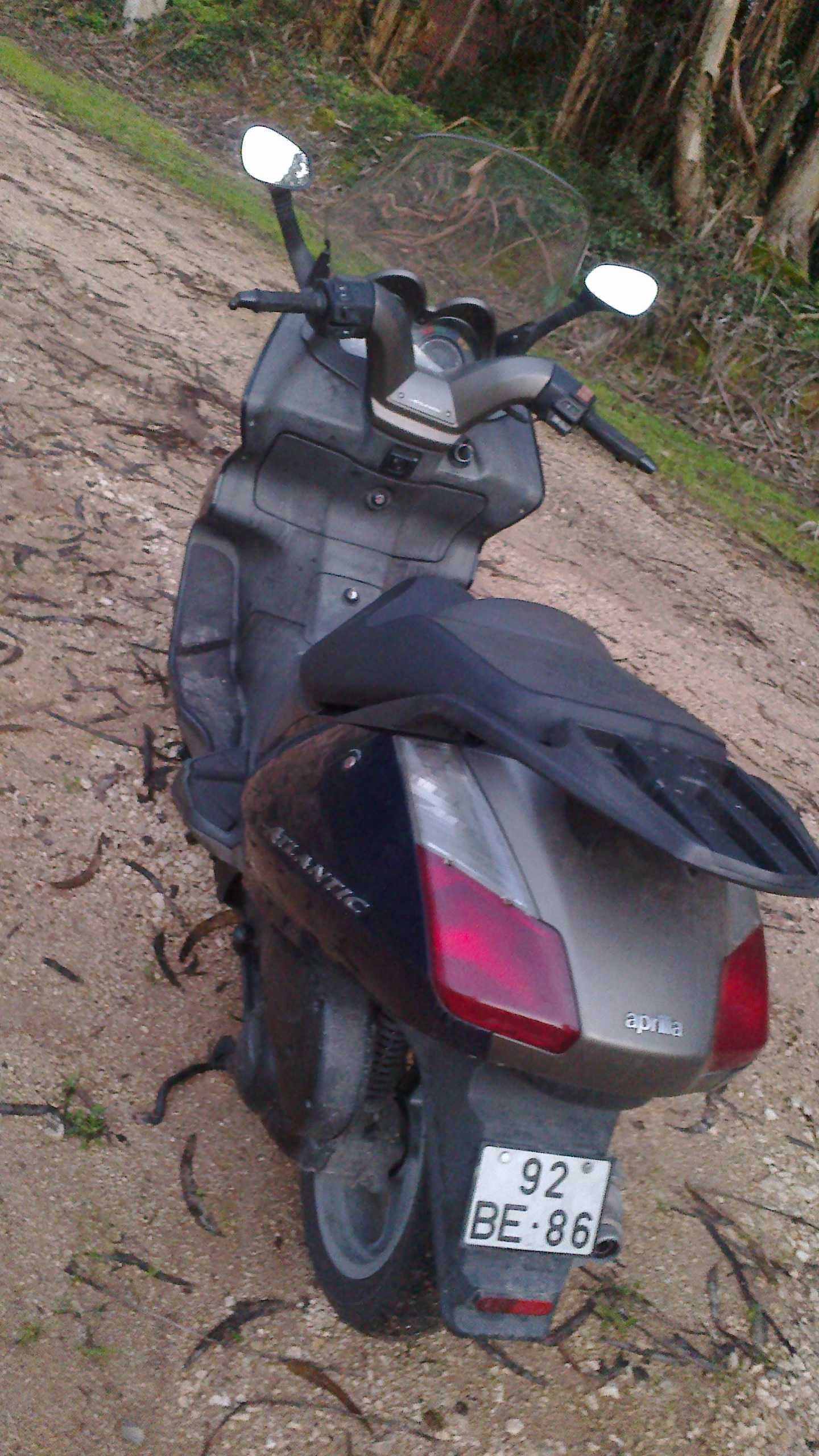 Aprilia Atlantic 250