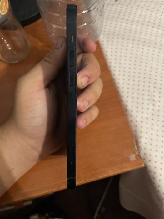 Iphone 12 muito bom estado