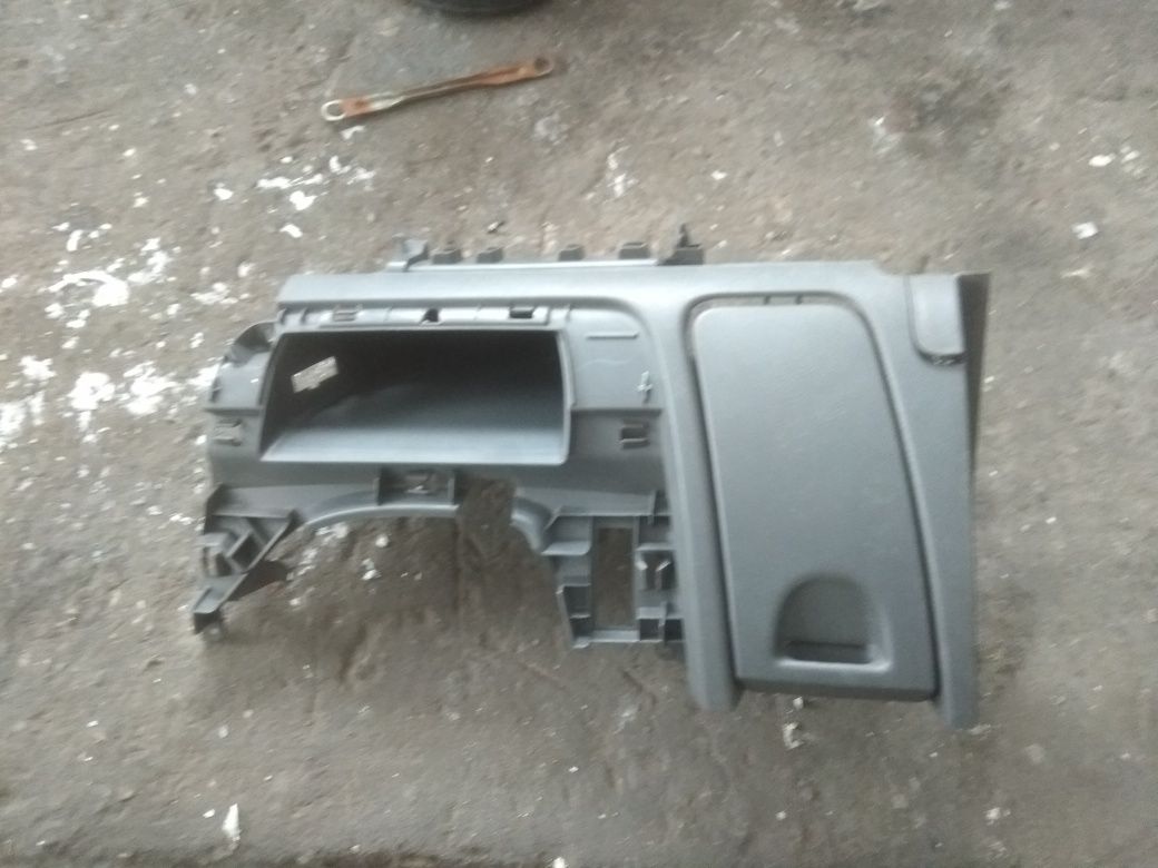 Półka osłona pod kierownicę scudo expert Jumpy model 2007/2016