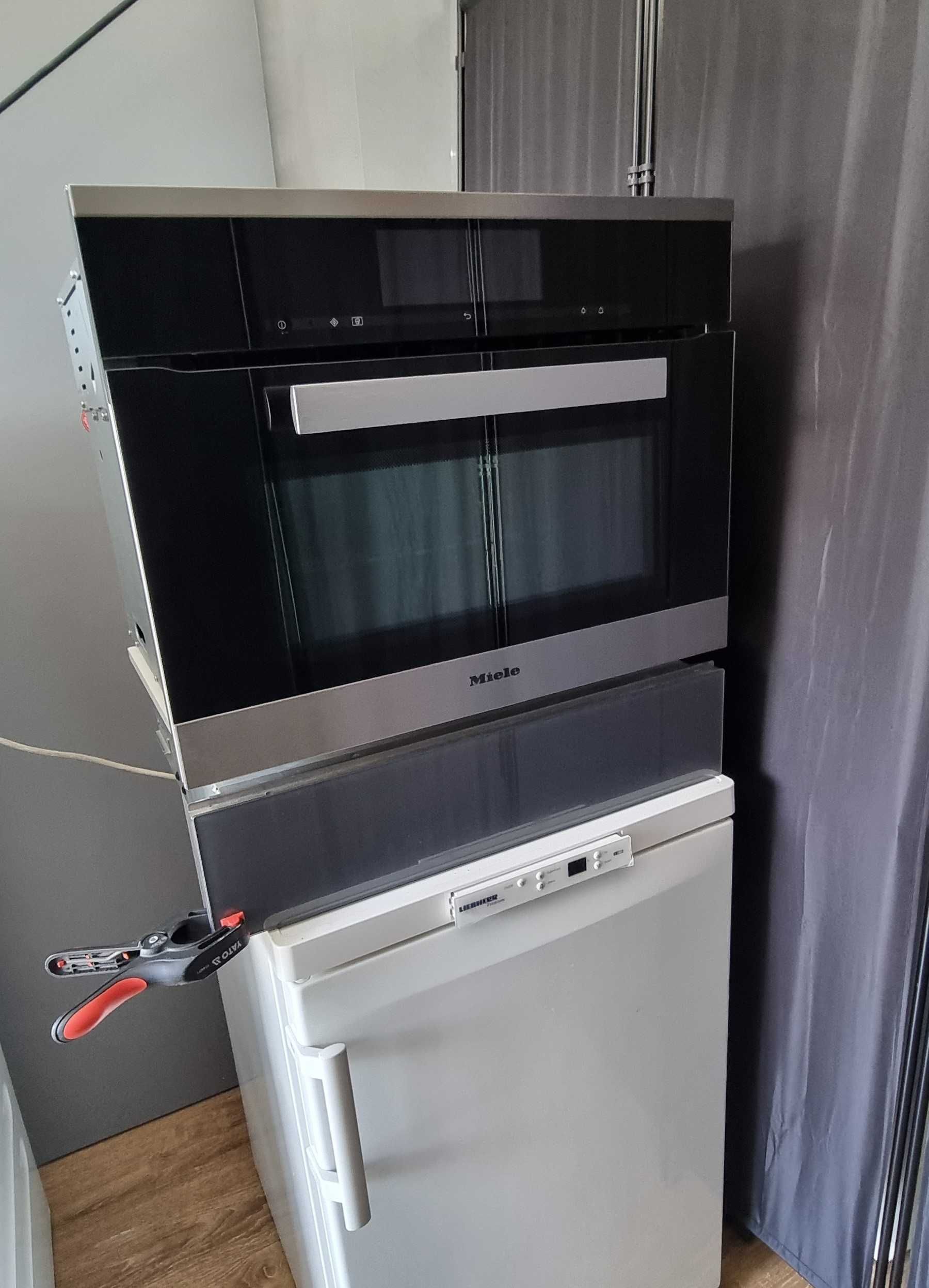 Piekarnik 2w1 z funkcją mikrofali Miele H 6800 BM, LCD, CleanGlass