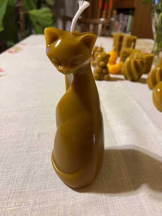 Świece świeczki z naturalnego wosku pszczelego, nierafinowanego