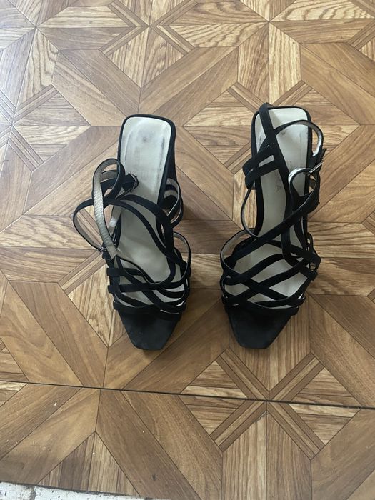 Туфлі 37 замшеві