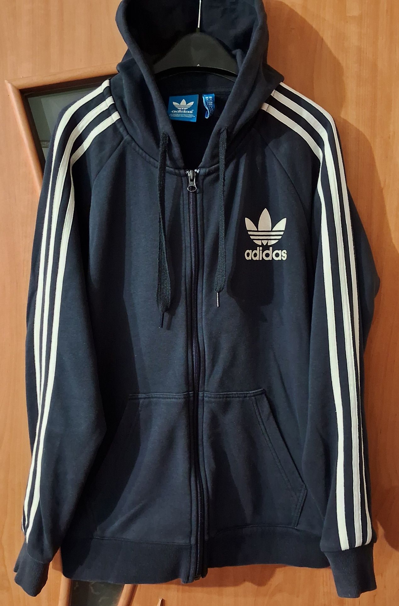 Спортивный Костюм adidas.Размер S