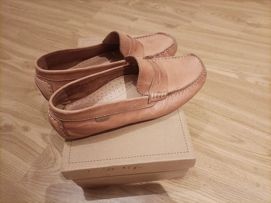 Mocassins tamanho 40 camel