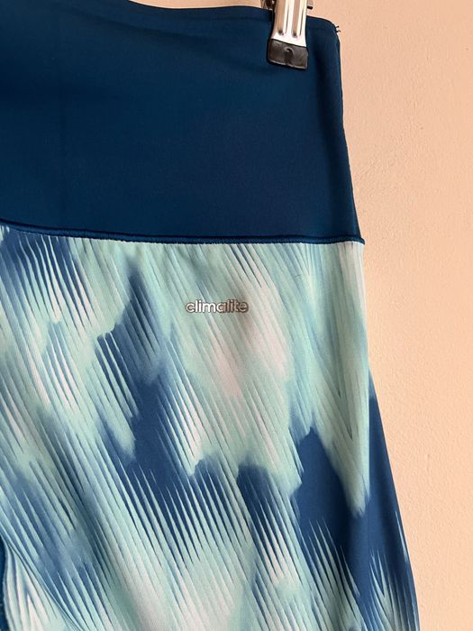 Niebieskie, błękitne spodnie, legginsy sportowe, treningowe, Adidas, S