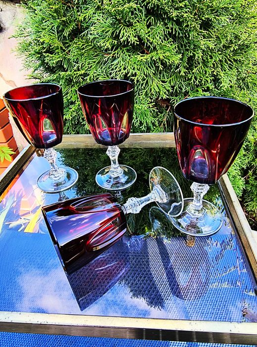 Kieliszki kieliszek kryształowe rubinowe Bohemia 4 sztuki