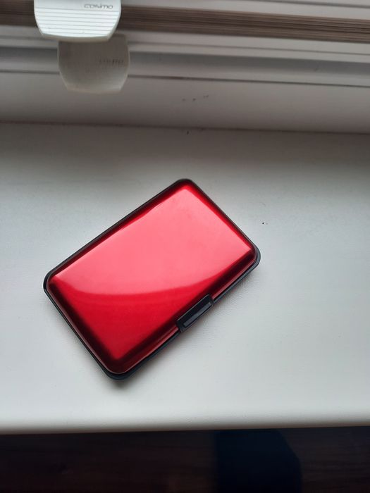 Etui na karty kredytowe