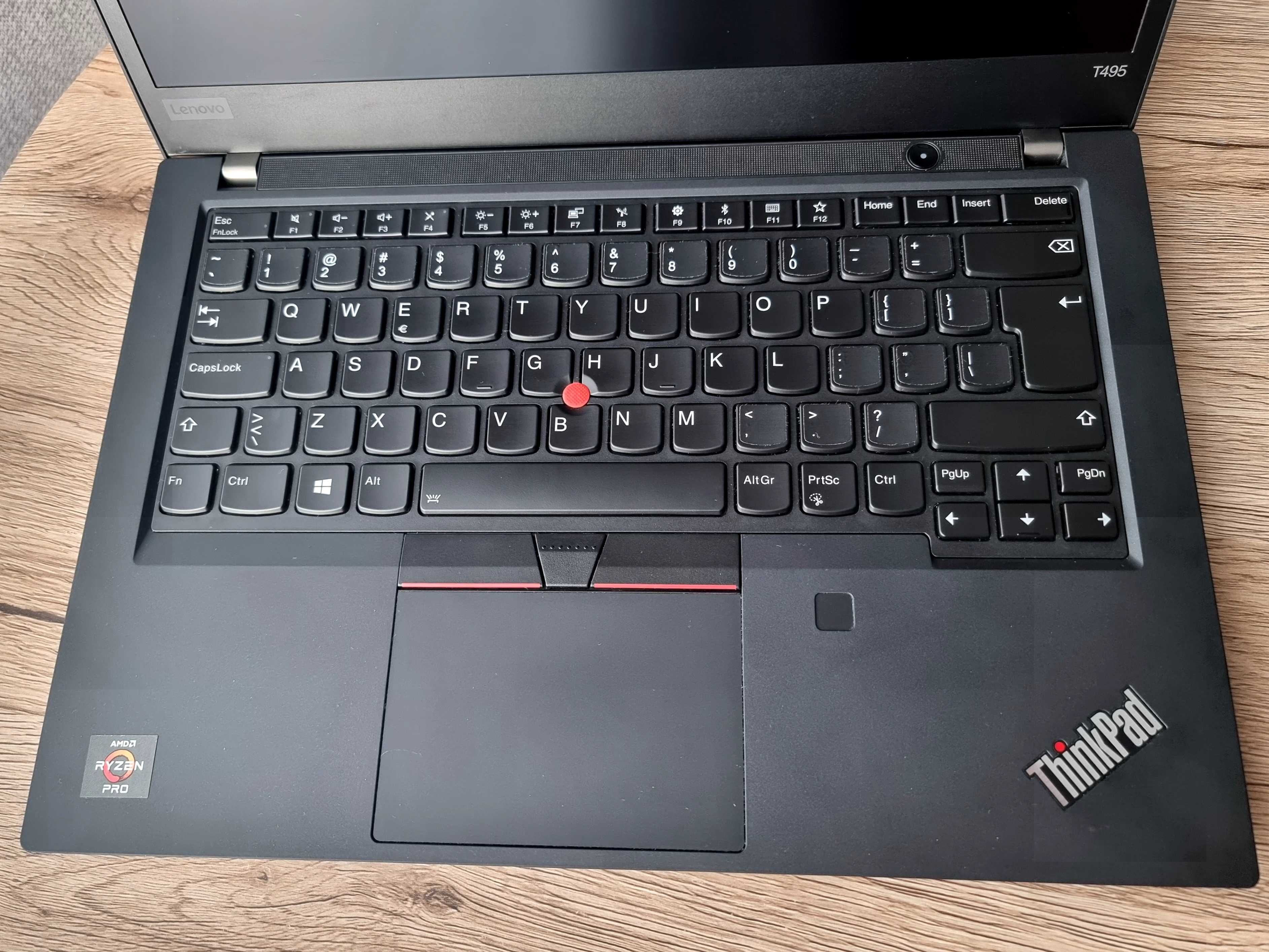 Lenovo T495: FHD, Ryzen 7 PRO 3700U, 20GB RAM, 256 SSD NVMe, Win11 Pro