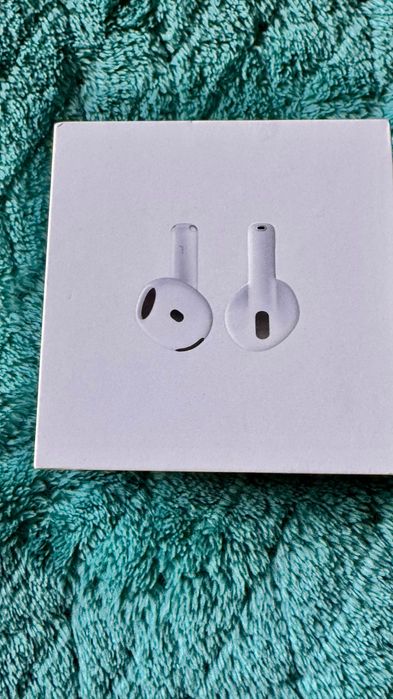 Sprzedam słuchawki air pods 4