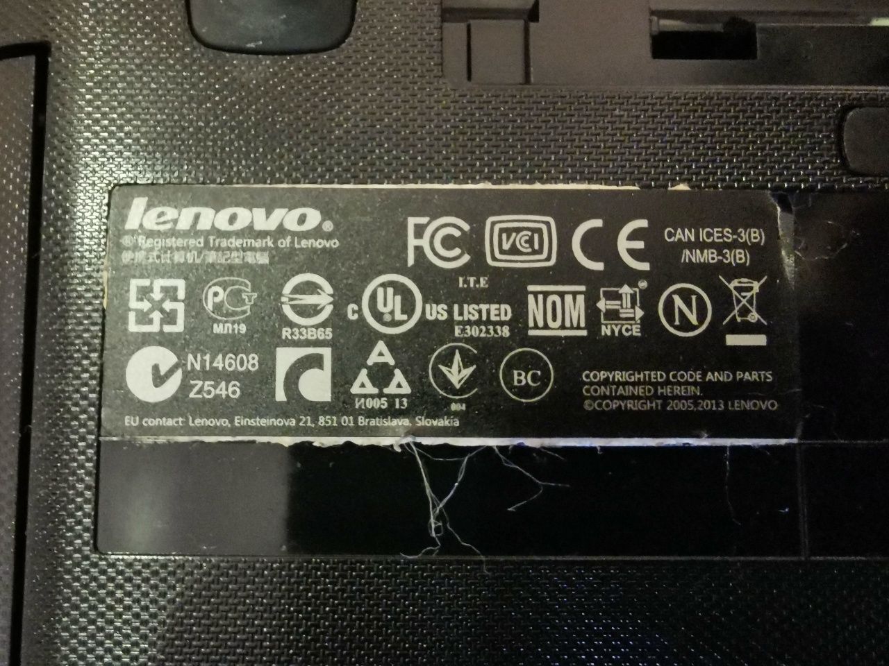 Laptop Lenovo Intel i3 4GB ramu, 250 GB hdd