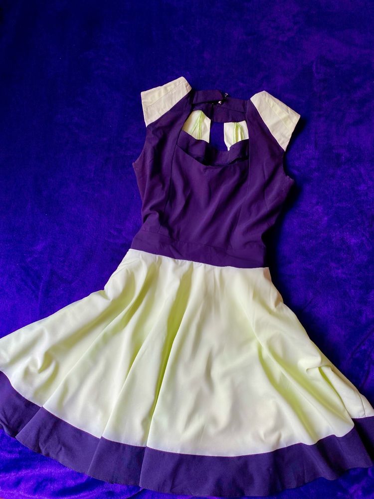 Платье салатовый цвет