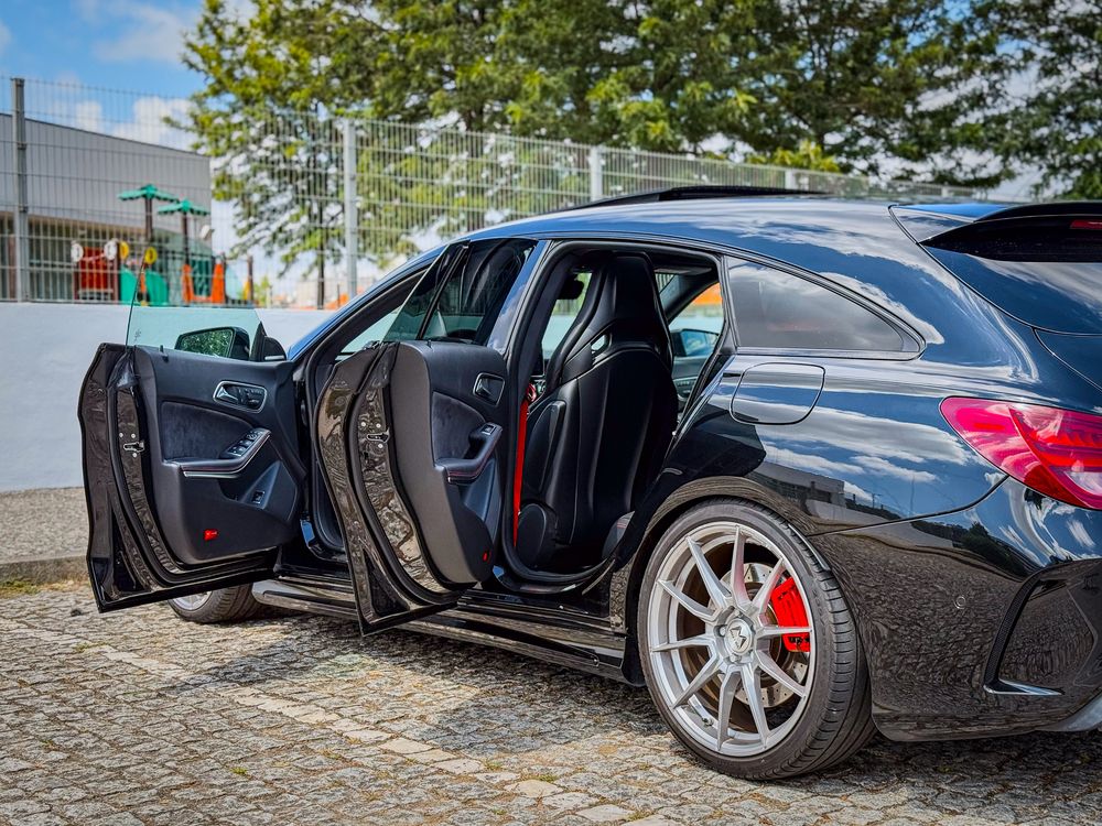 Mercedes CLA 45 Shooting Brake 381cv