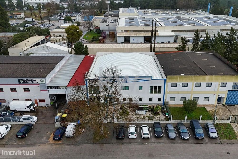 Armazém no Parque Industrial do Seixal | Excelentes acessos às princip