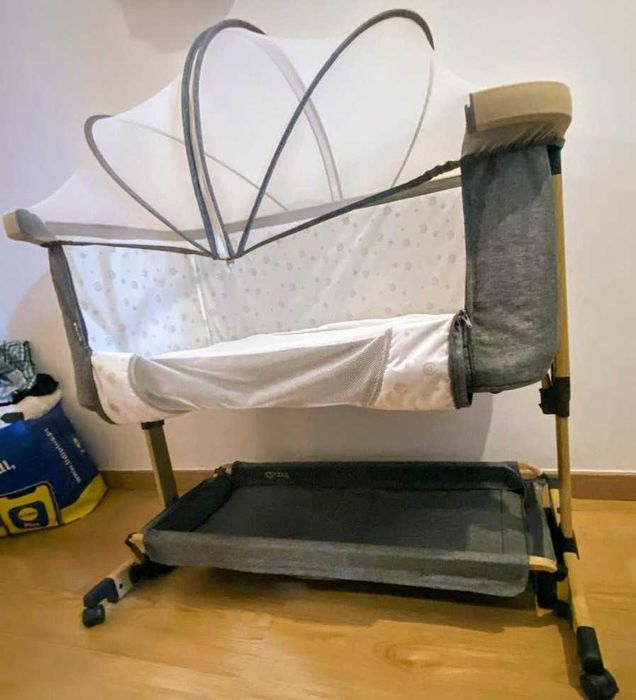 Berço como novo, muito útil nos primeiros dias do bebe