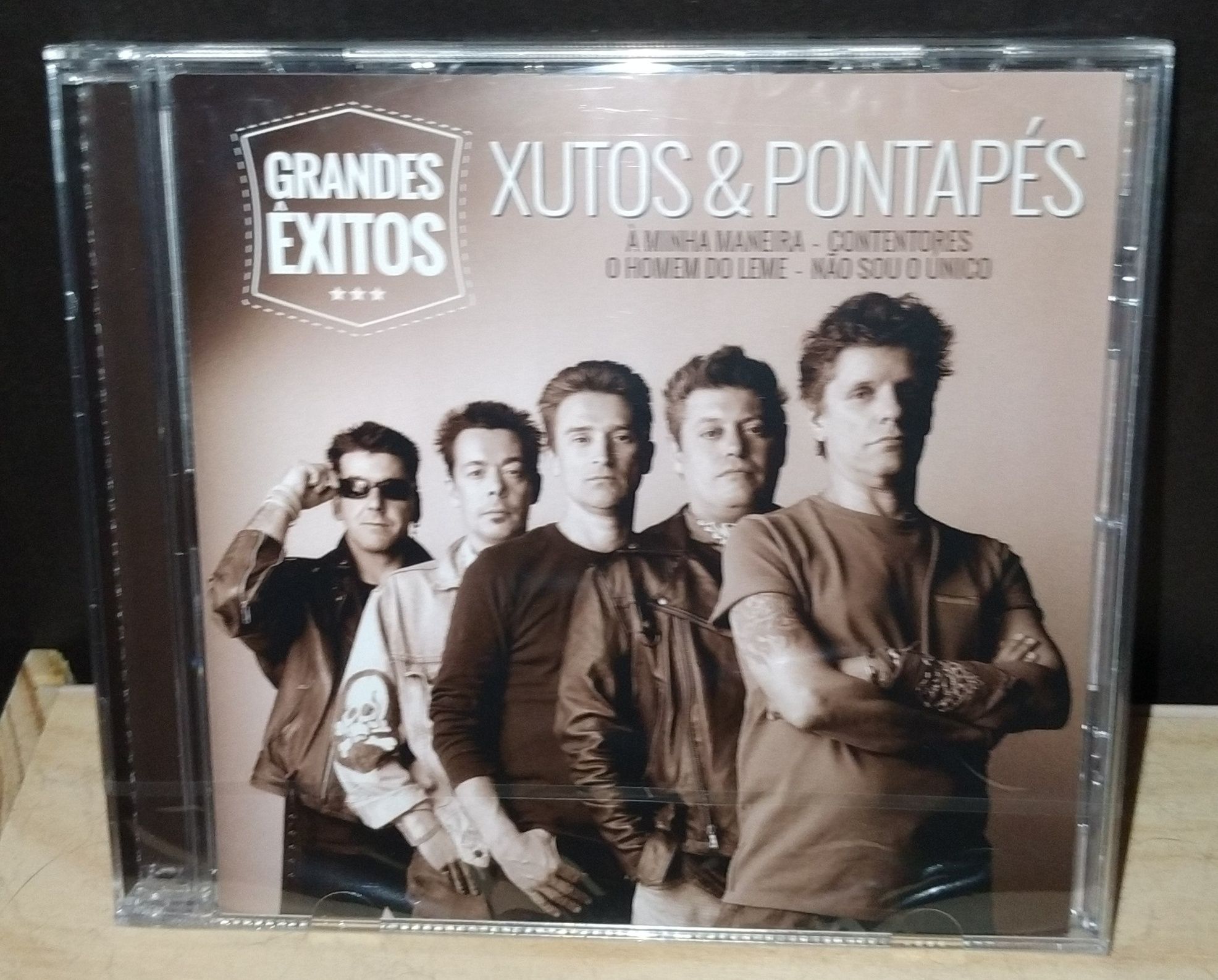 CD Xutos & Pontapés *** Grandes Êxitos (Novo e Embalado)