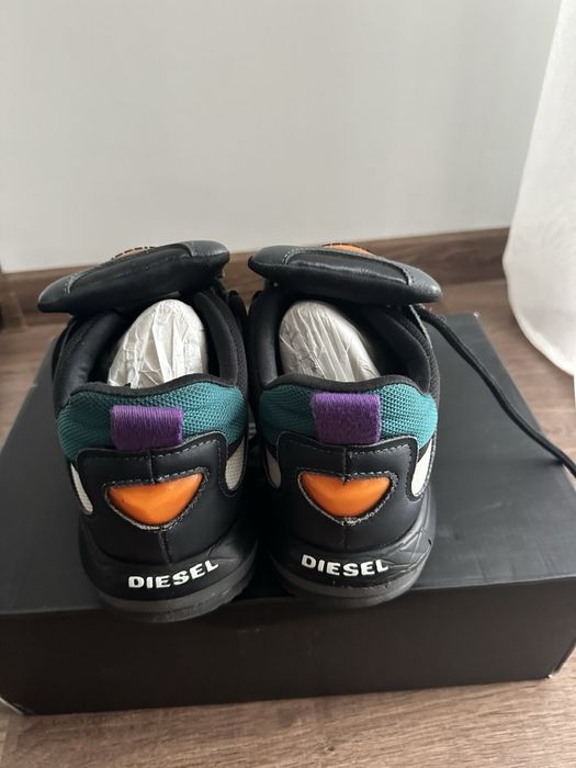 кросівки Diesel теплі стан 9/10 розмір 43