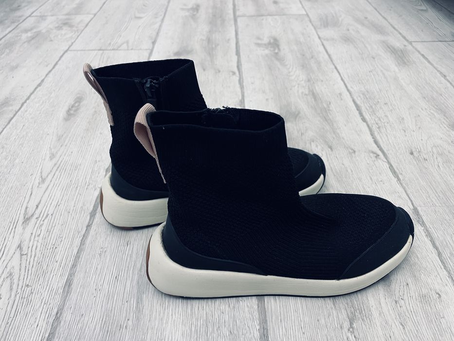 Кросівки ZARA 37р