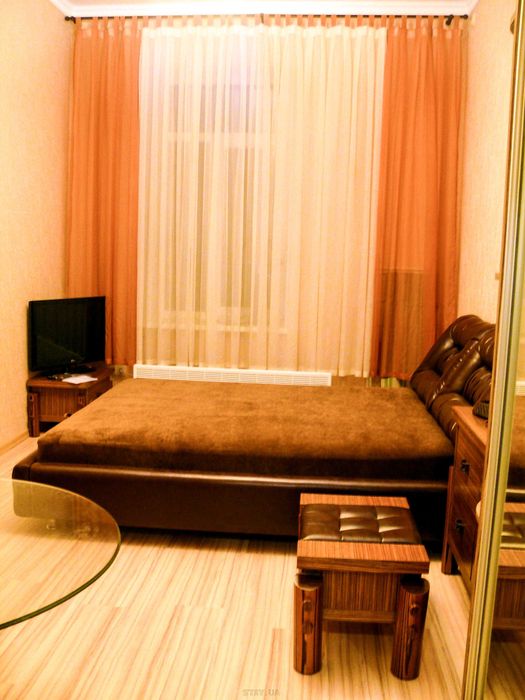 Посуточно, отчетные документы, центр, Жд вокзал, хозяйка.