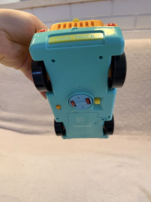 Машинка конструктор с инструментами