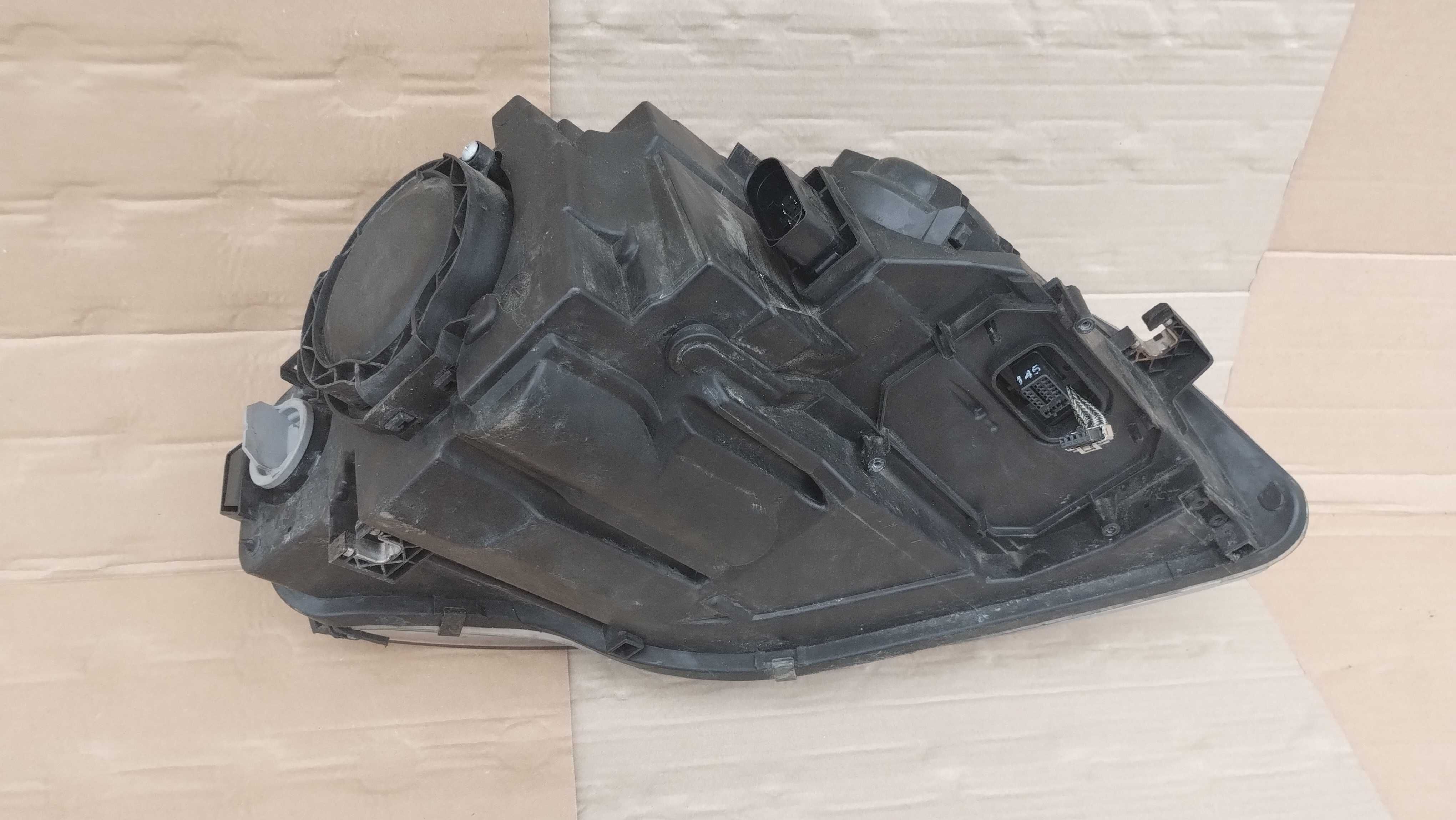 Lampa Przód Lewa Bi Xenon Audi A4 B7 8E 8E0 04-08r Europa
