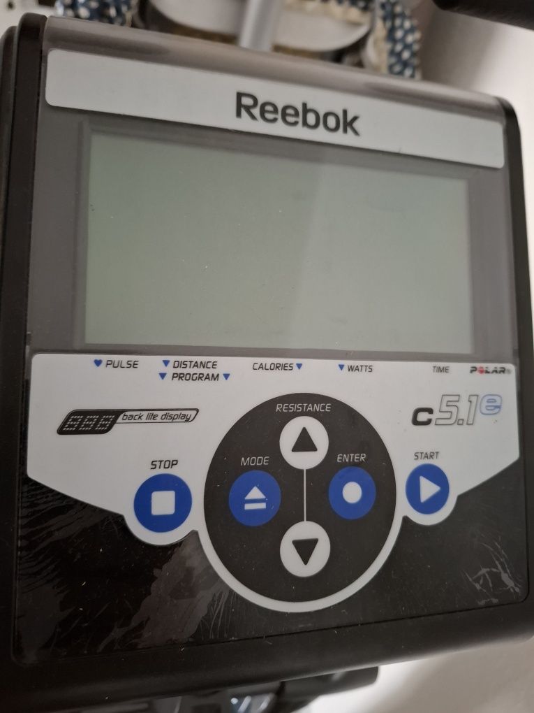 Bicicleta elíptica reebok (COMO NOVA)