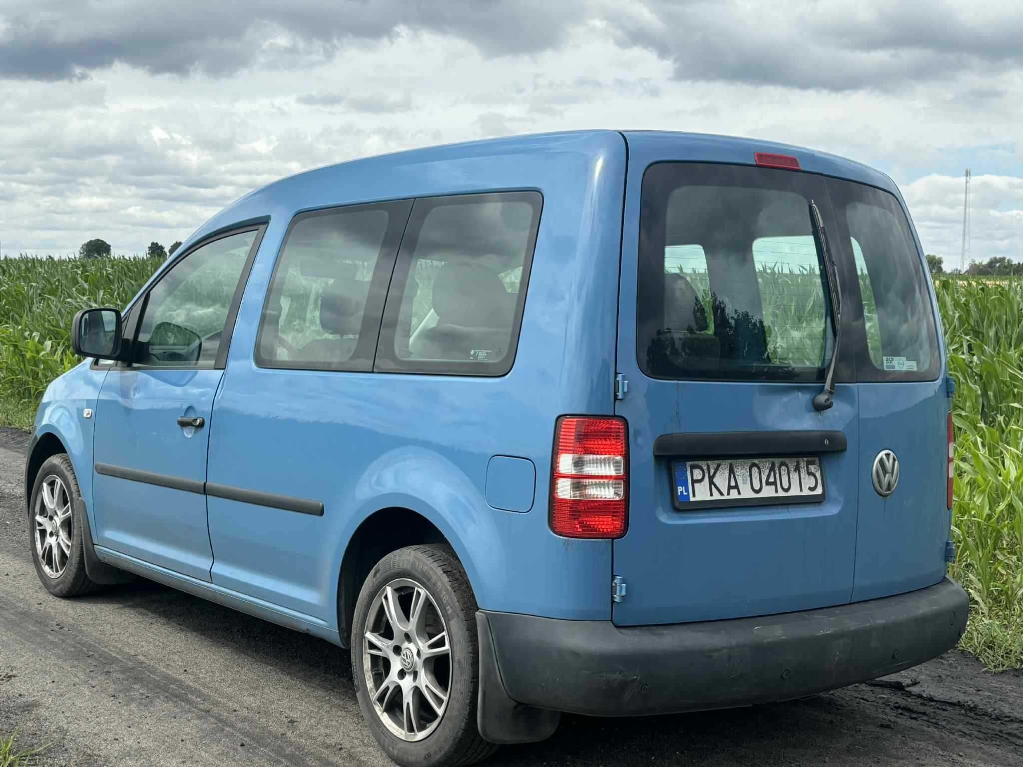 volkswagen caddy caddy volkswagen 1.6 2012