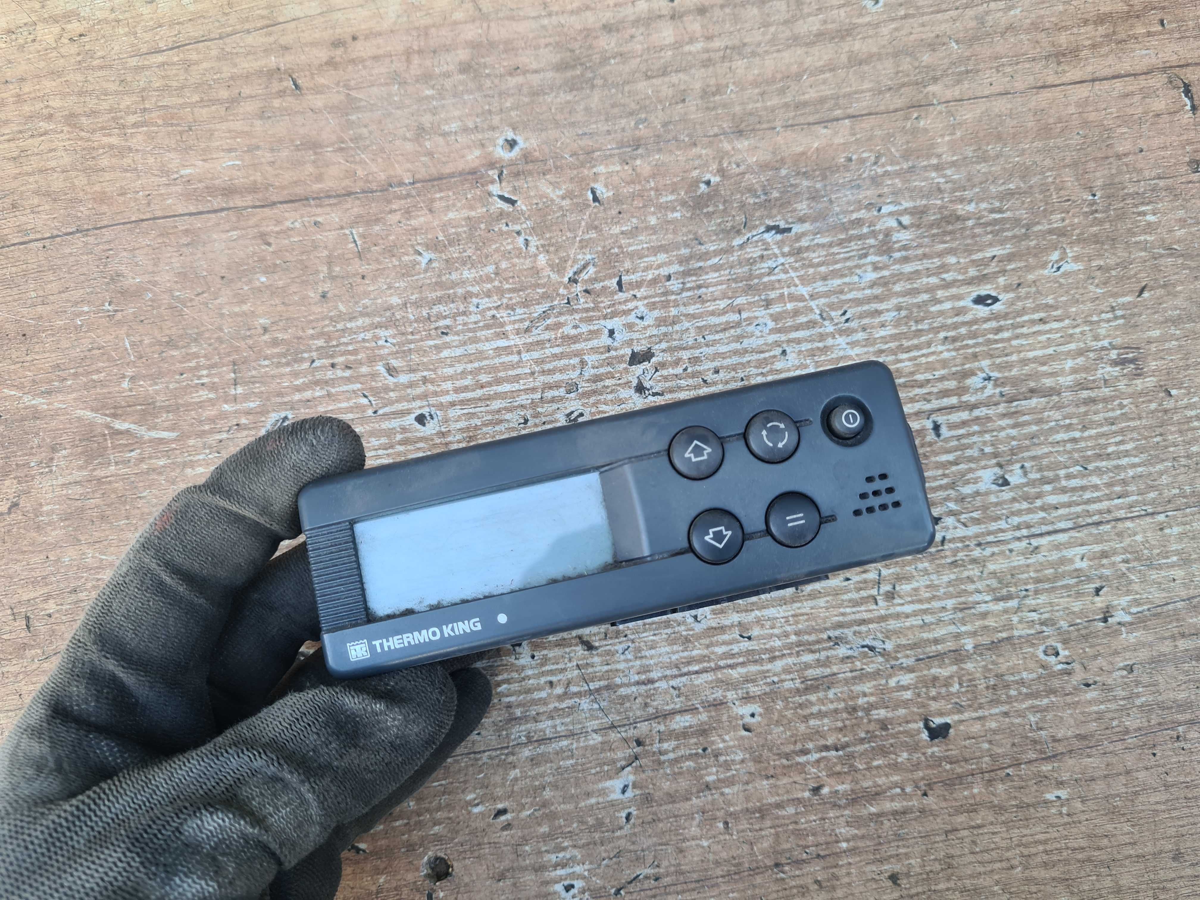 Mercedes Sprinter W907 W910 panel sterowania chłodnią Thermo King