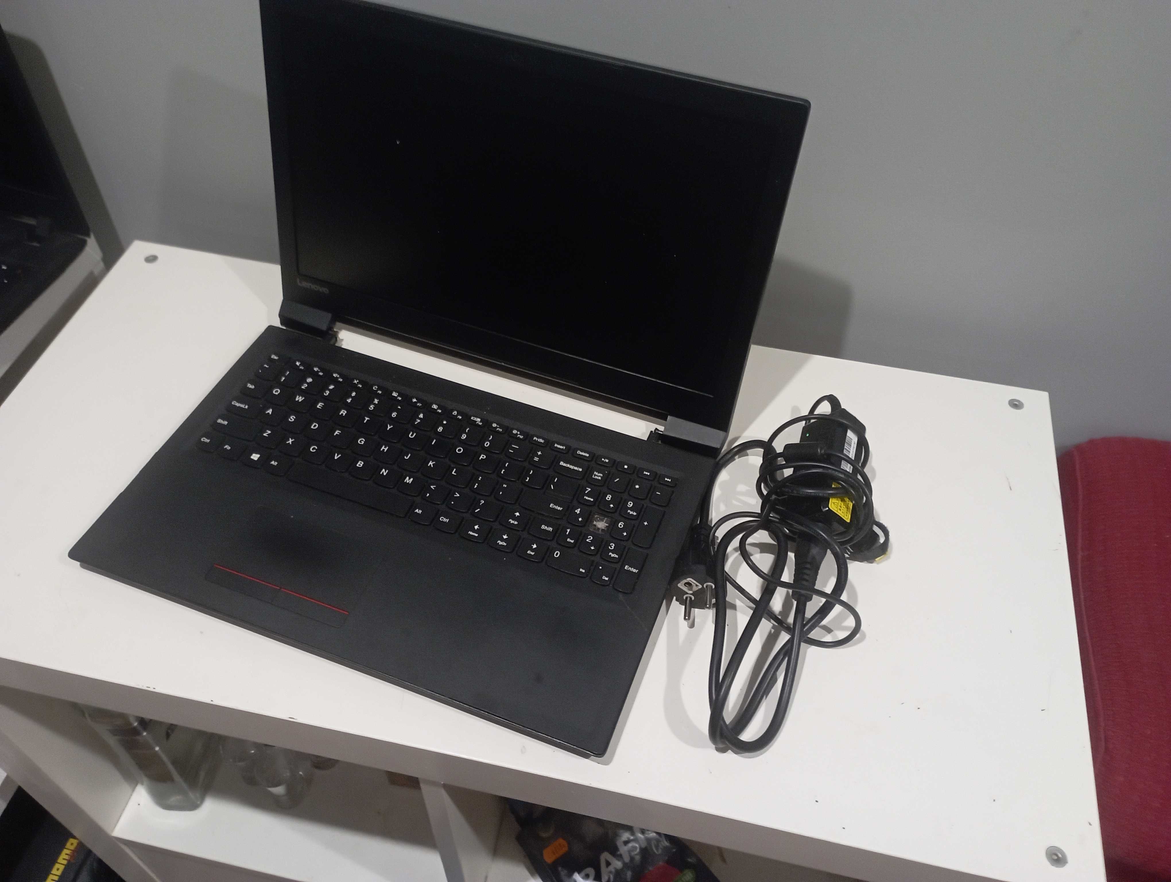 Laptop lenovo V110-15ISK 8gb ramu ddr4 dysk SSD 512gb