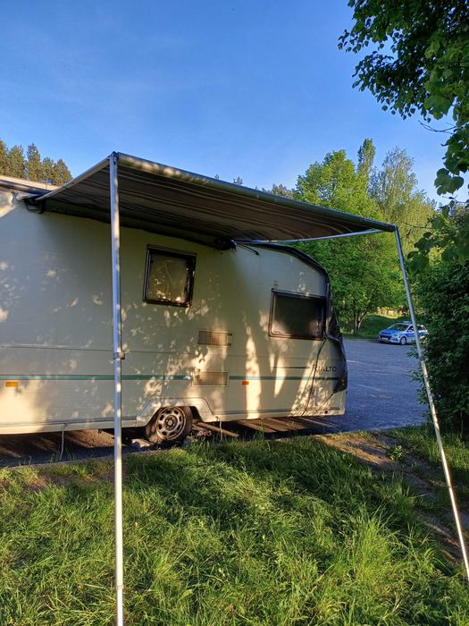 Roleta do przyczepy kempingowej