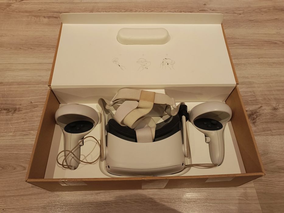 Oculus Quest 2 128 Gb + gra Swordsman