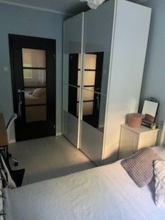 Pokoj w mieszkaniu 3-pokojowym