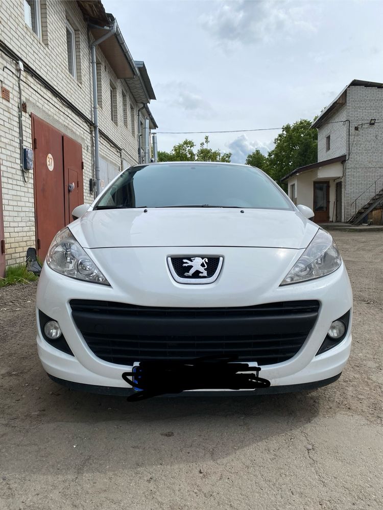 Продам Peugeot 207