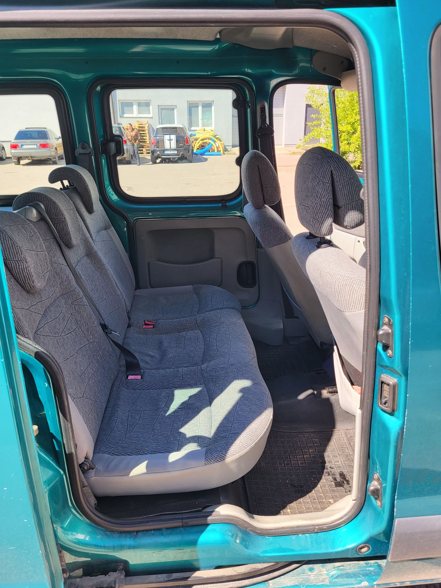Renault kangoo 1.2 benzyna osobowy