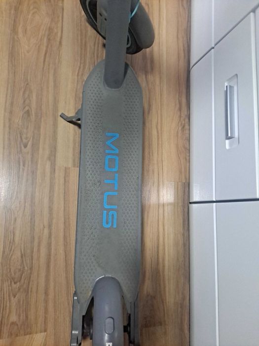 Hulajnoga Motus 10 stan bardzo dobry