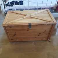 Kufer skrzynia drewniana na kółkach