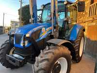 Trator agricola New Holland t5